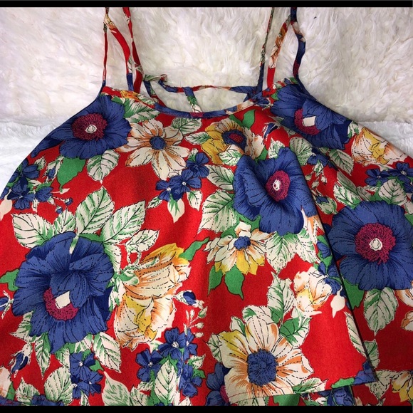 Top - Picture 2 of 3